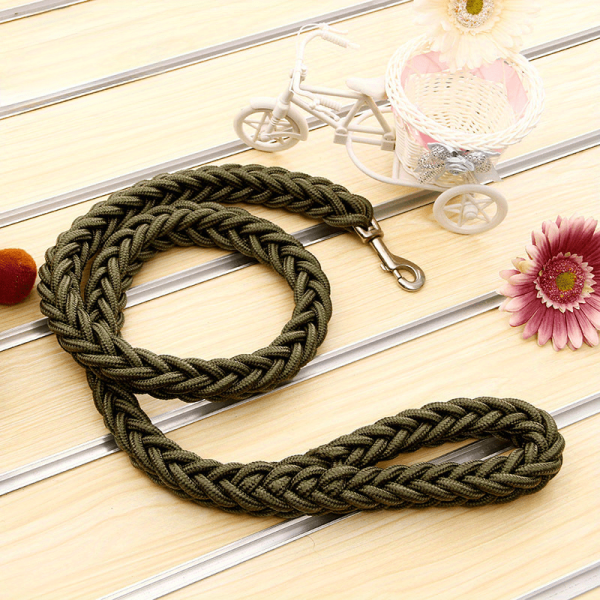 Heavy-Duty Braided Dog Leash - 4ft, Non-Slip Grip, Adjustable Length for Safe Training & Comfortable Walks