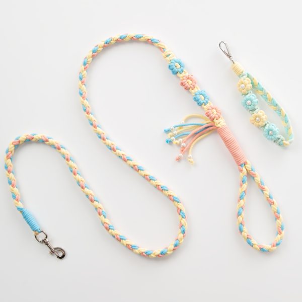 1pc Me and My Pet Handmade Woven Rope Dog Leash & Phone Lanyard - 1.4m Durable Polyester, Floral Pattern, 4ft for Smallu002FMedium Dogs, Christmas Gift (No Battery Needed)